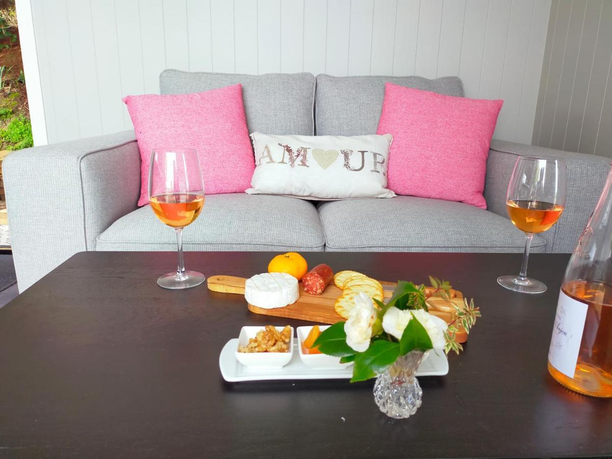 فيلا Secluded, Private Rural Retreat Mins From Warkworth -"Avondale" Minihouse المظهر الخارجي الصورة